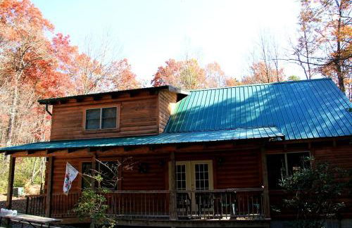 Spacious Cabin Rental with Forest Views near Charleston, West Virginia - Foto 7