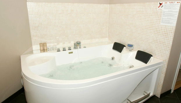 8 Person Holiday Home in Storvorde - Photo 2