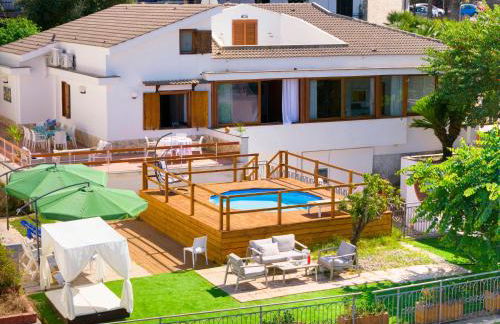 Appartamento in Villa con Terrazzo e Vista Golfo - Foto 49