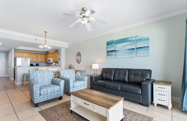 Crystal Shores West Condos by Hosteeva - Foto 11