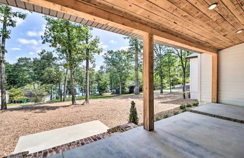 All-Encompassing Lakehouse with Modern Accents! - Foto 40