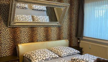 Apartment Dusseldorf-South - Self Check-In - Foto 5