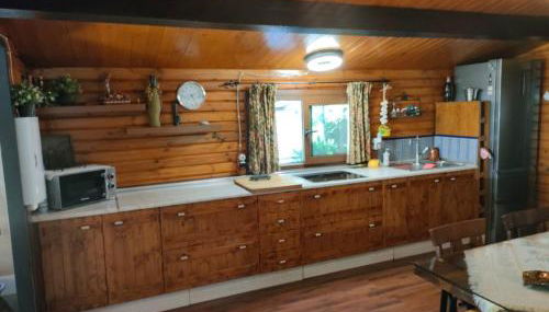 CABAÑA DE MADERA JUNTO AL LAGO LAS JARAS - Foto 4