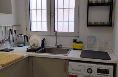 Comfy Stylish Stay in Malaga - Photo 4