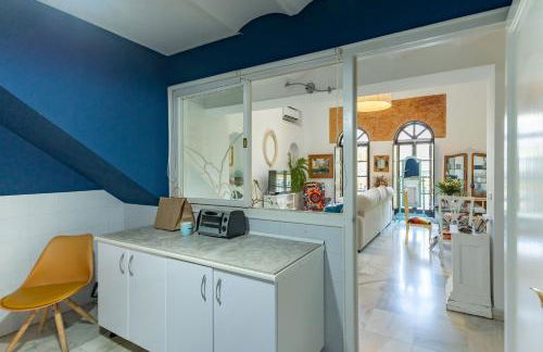 Charming 2 Bedroom Boutique Triplex Apartment with Private Terrace at Seville City Center by OCityzen - Foto 17