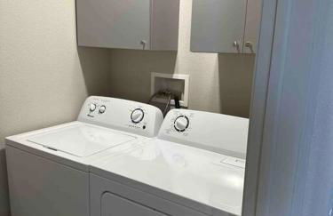 Brand New! Charming and Cozy - Foto 13