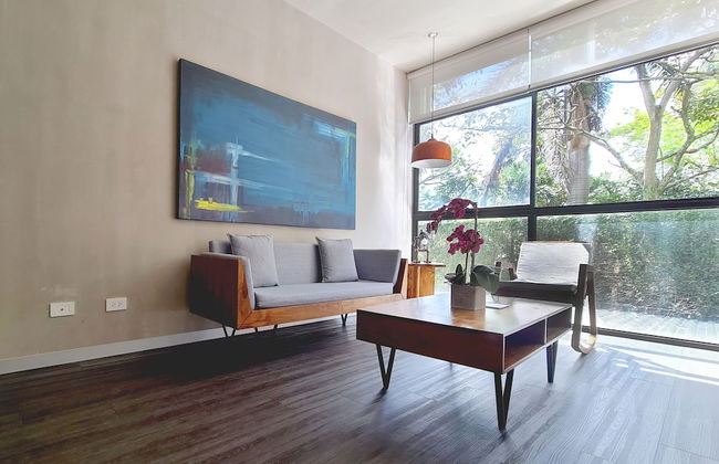 BEE Suites Santa Ana - Foto 30