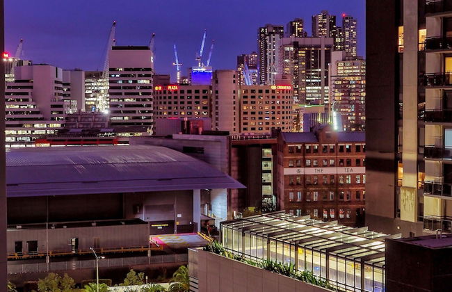 Premier Stays Melbourne - Photo 14