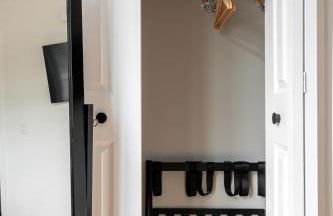 Midtown Modern - urban condo walkable to bars and beach - Foto 15