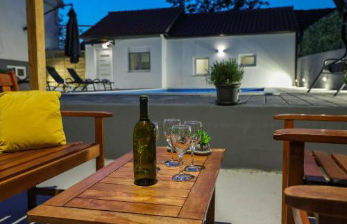 Villa Mia with pool - Foto 18