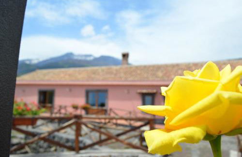 Feudo Magazzeni Etna - Foto 1