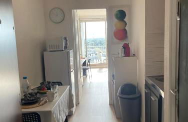 En hauteur, au pied du métro & 7mn du centre Lille - Foto 10