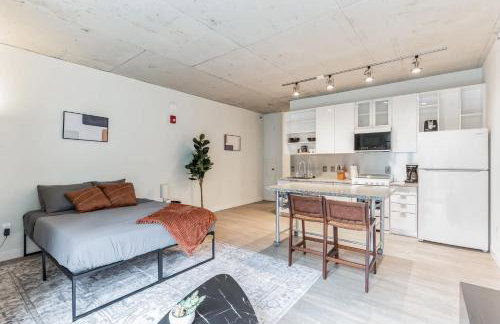 2 Centrally Located DT Luxury studios at City Club - Foto 23