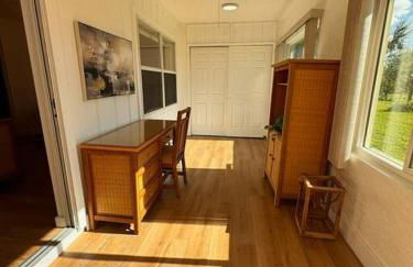 Stylish budget friendly retreat! - Foto 29