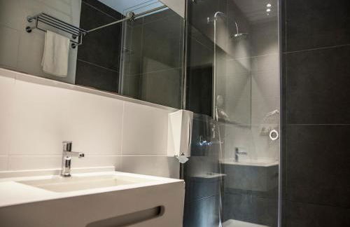 Flats Friends Soho Suites - Photo 26