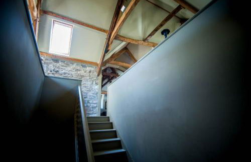 Great House - A Grand Georgian Retreat with Heated Outdoor Pool - Photo 27