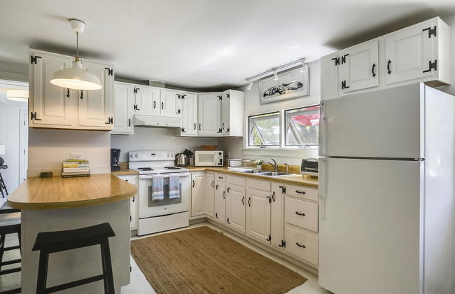 Oak Bluffs 3-Bed Cottage, Walk to Town - Foto 7