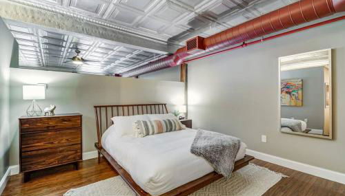 Good Vibes Loft - DT CLE Walk To All The Stadiums - Foto 2