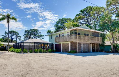 Coastal Oasis with Shared Pool, 2 Mi to Beach! - Foto 25