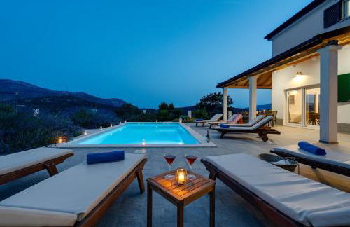 Villa Belina: 4 ensuite bedrooms, game room, heated pool, sauna & gym - Foto 43