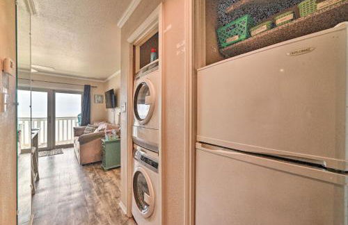 Updated Front Beach Condo with Resort Amenities! - Foto 16