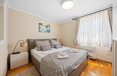 Villa Andrea for 17 people with private 40 m2 pool & pet friendly near Poreč - Photo 27