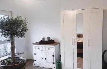 Frisch renovierte Ferienwohnung in ruhiger Lage - Photo 8