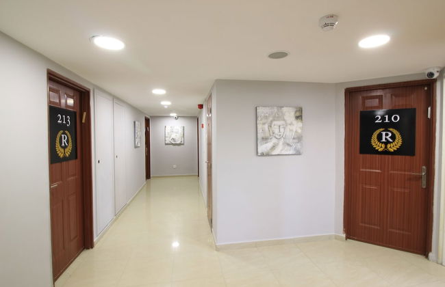 Rich Royal Suites - Foto 53