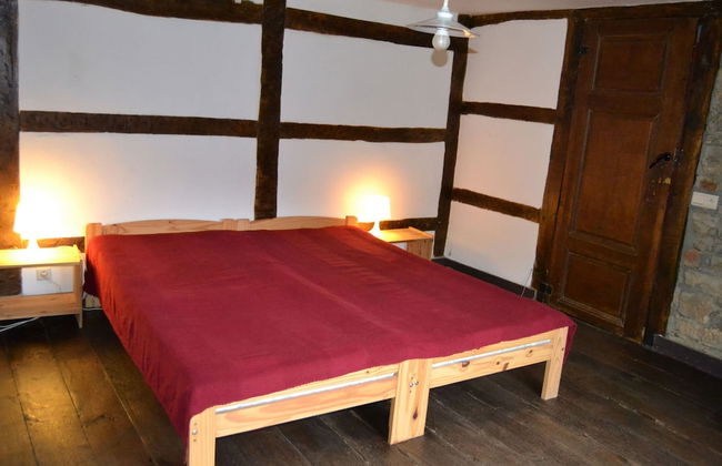 Well Kept Gite, Short Distance From the River and Forest - Foto 3