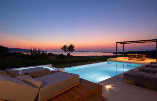 VIENTO LUXURY VILLAS near Lefkada town center and beach - Foto 1