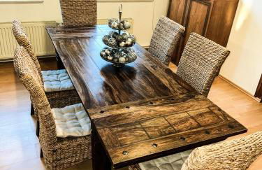 "Casa20200" 2 x Apartments je 150qm für Business, Familien, Gruppen, Handwerker 15min von BERLIN, Erdbeerhof, Outlet B5, 5min vom See Falkensee !! 2 Apartment each 150qm for BUSINESS , FAMILIES 15min from BERLIN!! - Foto 42