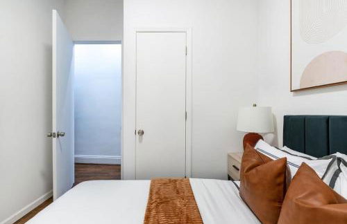 91-1D 3BR 2baths Duplex with a Private Back yard - GYM - Foto 13