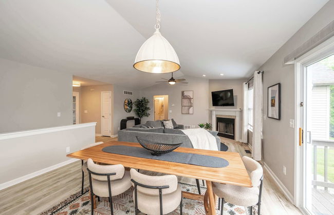 Poolside Paradise Near the Ark - Foto 45