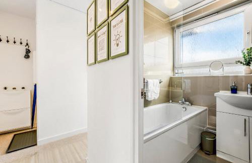 Spacious 2-Bed Apartment In Shoreditch - Foto 26