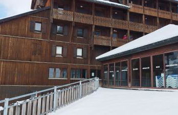 Pleine nature Pied pistes Piscine chauffée - Foto 19