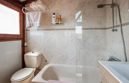 5 Bedroom Awesome Home In Alella - Foto 34