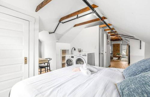 Stately Studio Apartment - Foto 1