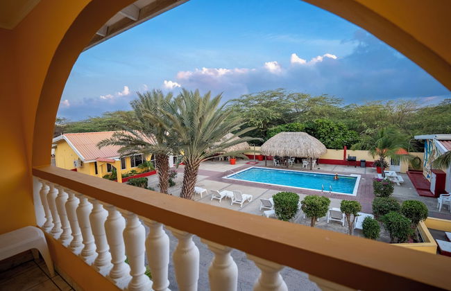 Coconut Inn - Photo 41