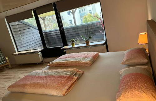 Private Studio Apartment with Balcony in Dortmund-Brackel - Foto 14