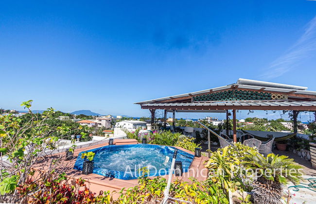 Artist's Loft With Private Jacuzzi & Roof Terrace - Photo 17