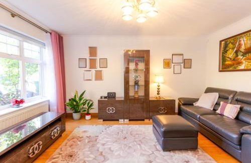 A Riverside Paradise in The City w Garden and Free Parking - A 2 Bed Home in London Sleeps 4! - Foto 5