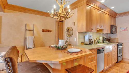 Cozy Studio Wood Fireplace - Foto 2