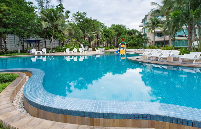 Baan Sanpleon Beachfront Condominium - Photo 52