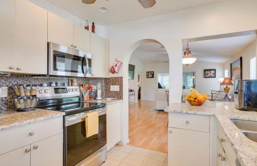 North Fort Myers Getaway with Resort Amenities! - Foto 7