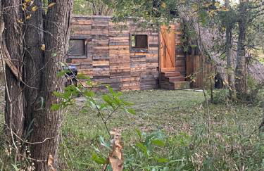 Cabin 1 Remote cabin next to Sam Houston National Forest - Foto 1