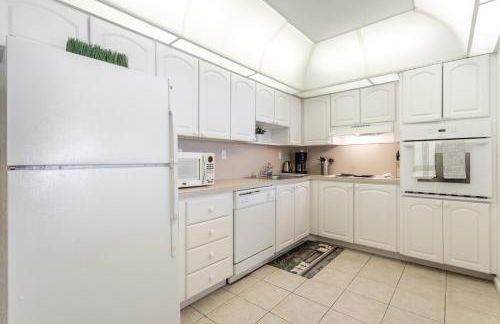 Sunny Isles Ocean Reserve Condo Apartments - Foto 15