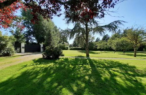 La Charmeraie adorable chaumière dans un écrin de verdure - Foto 1