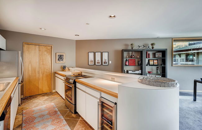 The Vail Spa Condominiums - Photo 68