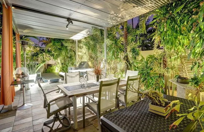 Buddha House 3BR 2BA Home -lush Backyard - Foto 3