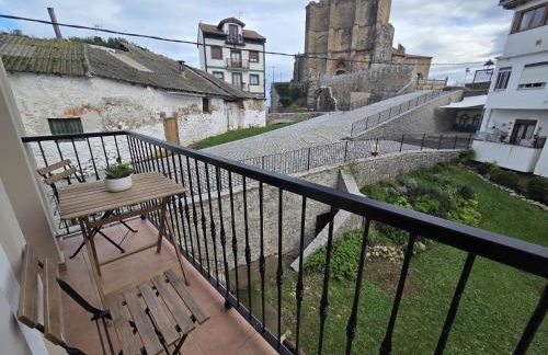 Apartamento en casco histórico con vistas a la iglesia - Foto 26